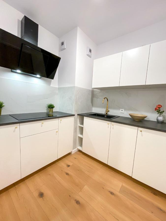 Apartament Relaks Gasiorowskich Познан Екстериор снимка